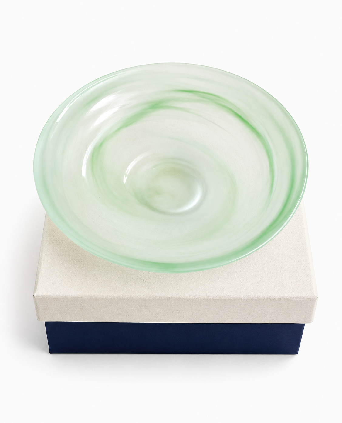 Aiai Glass Matcha Bowl – Midori Uzugumo (Green Swirling Cloud)
